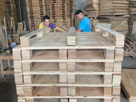 Hình Ảnh Sản Xuất Tại Công Ty Dương Phát Lộc