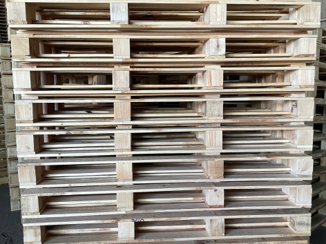 Pallet Gù Gỗ Thông ( 700 * 1610 * 135mm )