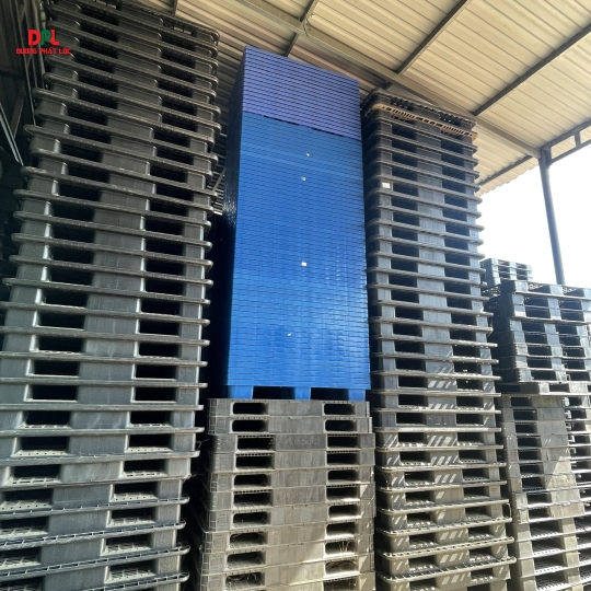Pallet Nhựa Bình Dương