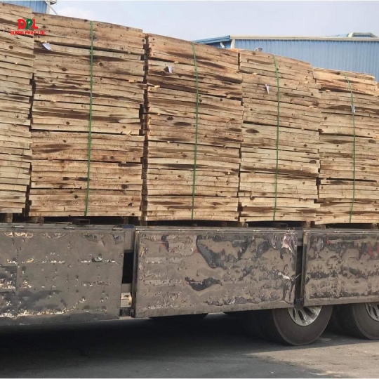 GIA CÔNG GỖ CAO SU