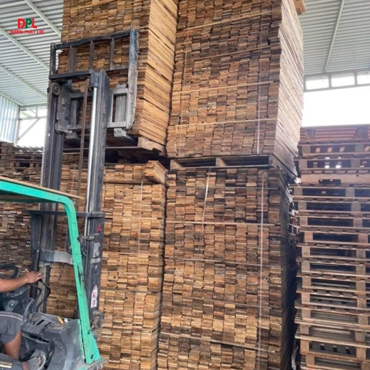 GỖ PALLET BÌNH DƯƠNG