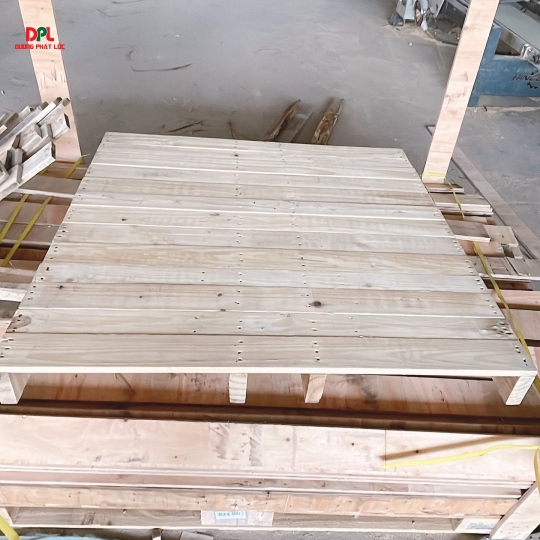 Pallet Xuất Khẩu Dĩ An