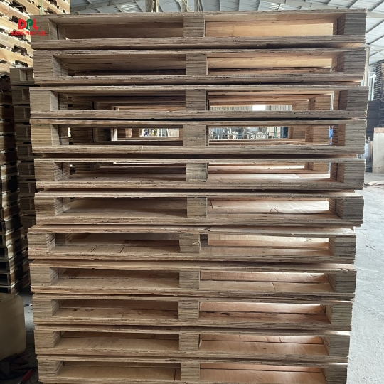 PALLET GIÁ RẺ