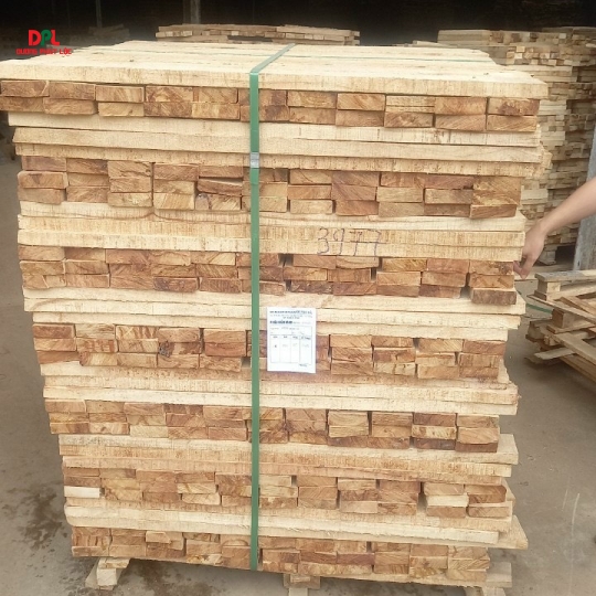 GỖ CAO SU GIÁ RẺ BÌNH DƯƠNG