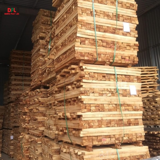 GỖ CAO SU BÌNH DƯƠNG